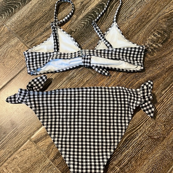 Xhilaration gingham bikini - Picture 2 of 6